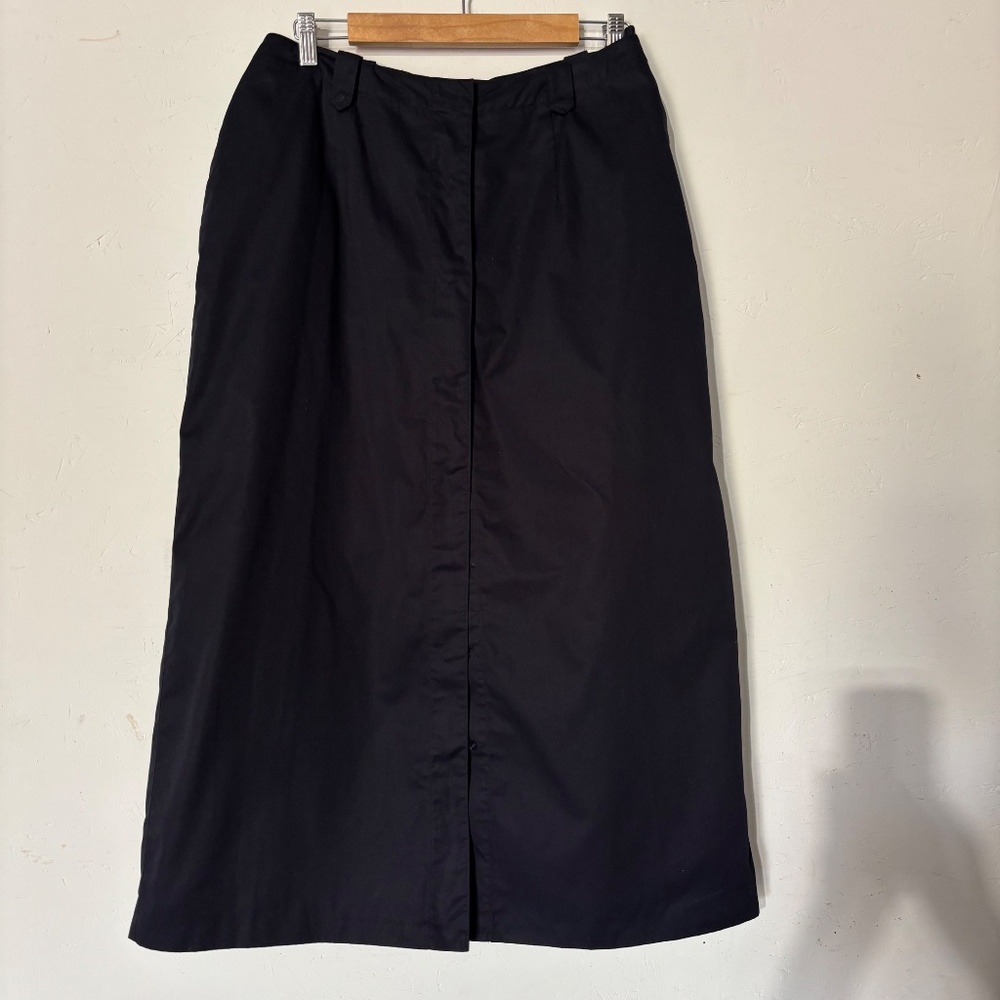 TravelSmith Dark Navy Travel Skirt w/Shorts